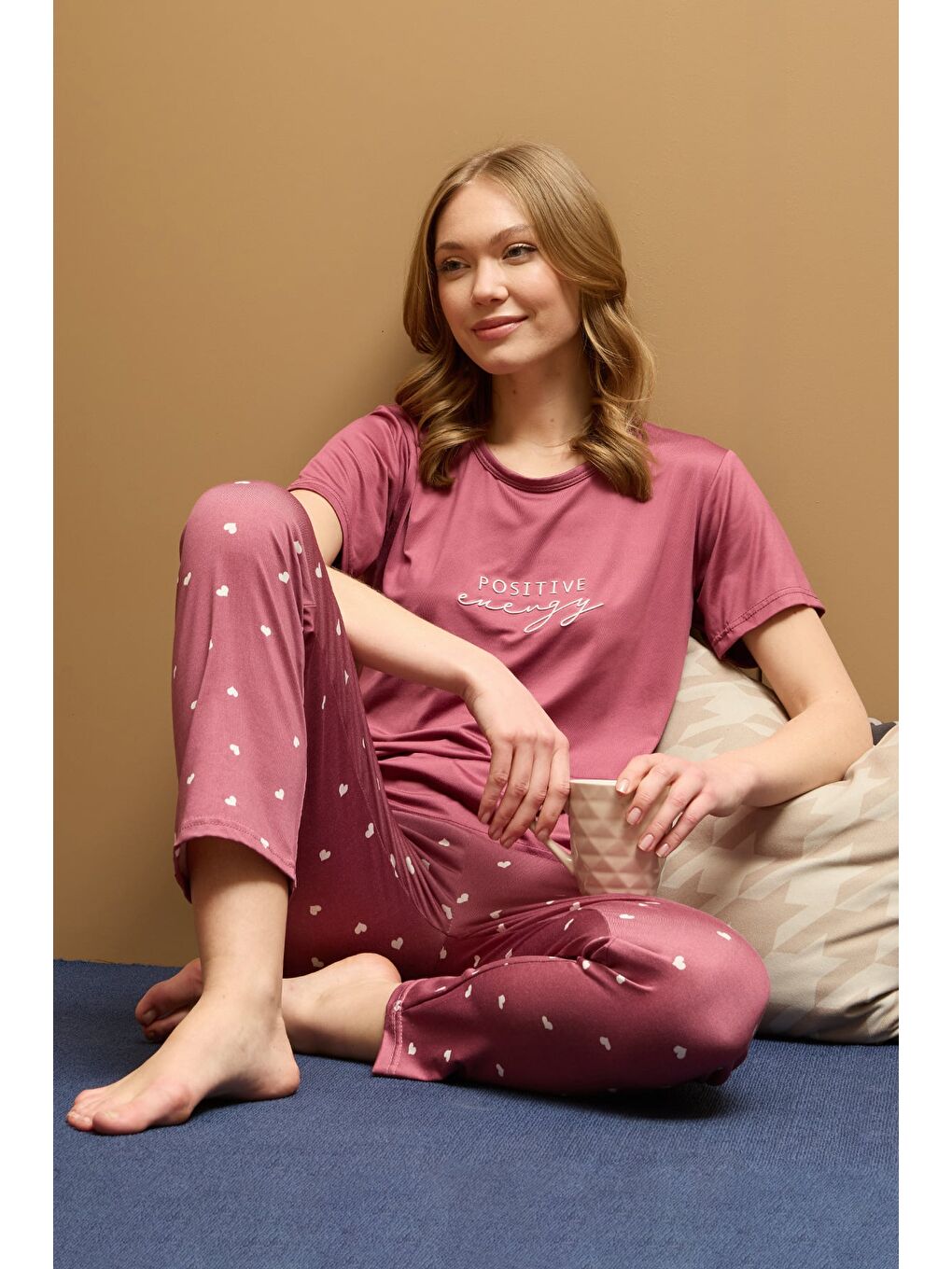 Pembe Çizgili Kalpli Bisiklet Yaka Pijama Takımı-2