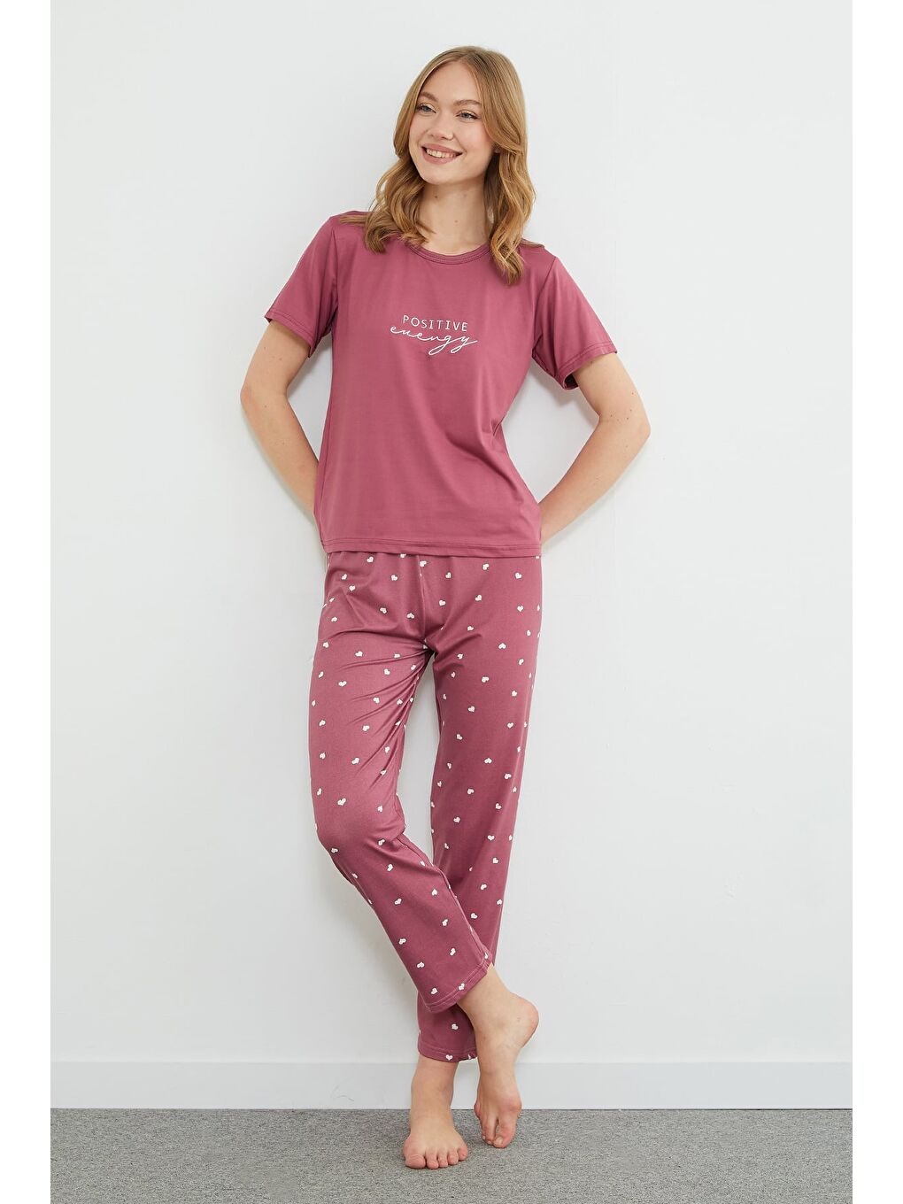 Pembe Çizgili Kalpli Bisiklet Yaka Pijama Takımı-4