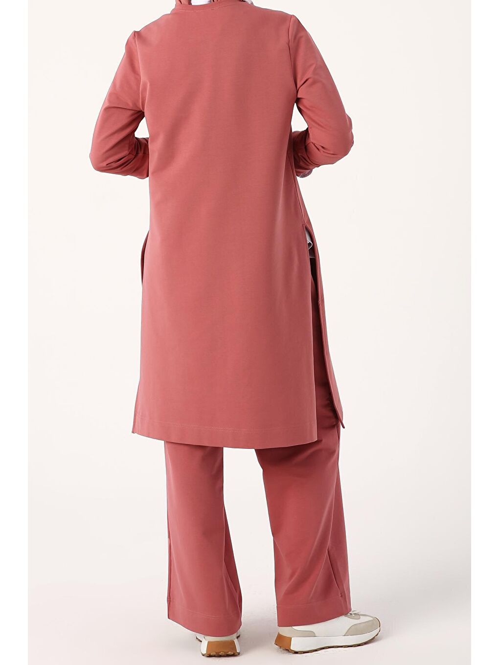 Pembe Eski Gül Yanları Yırtmaçlı Pantolonlu Cepli Takım-4