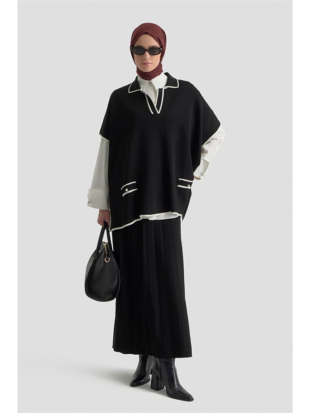 İnci Detaylı Pelerinli Etek Takım 25Kd6020 Siyah