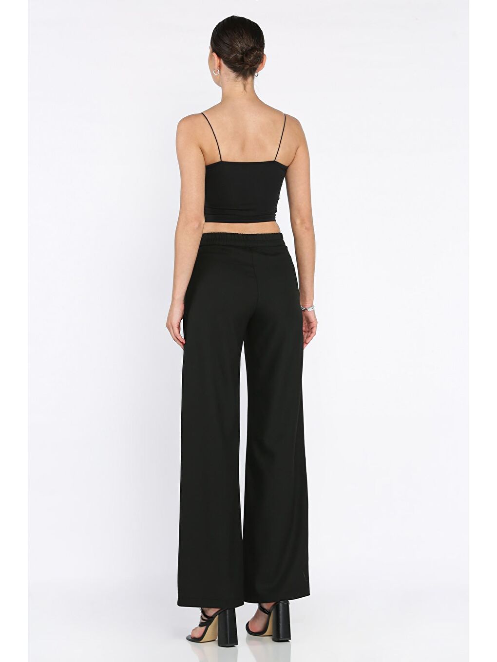 Siyah Kadın Bel Lastikli Cırtlı Palazzo Pantolon-2