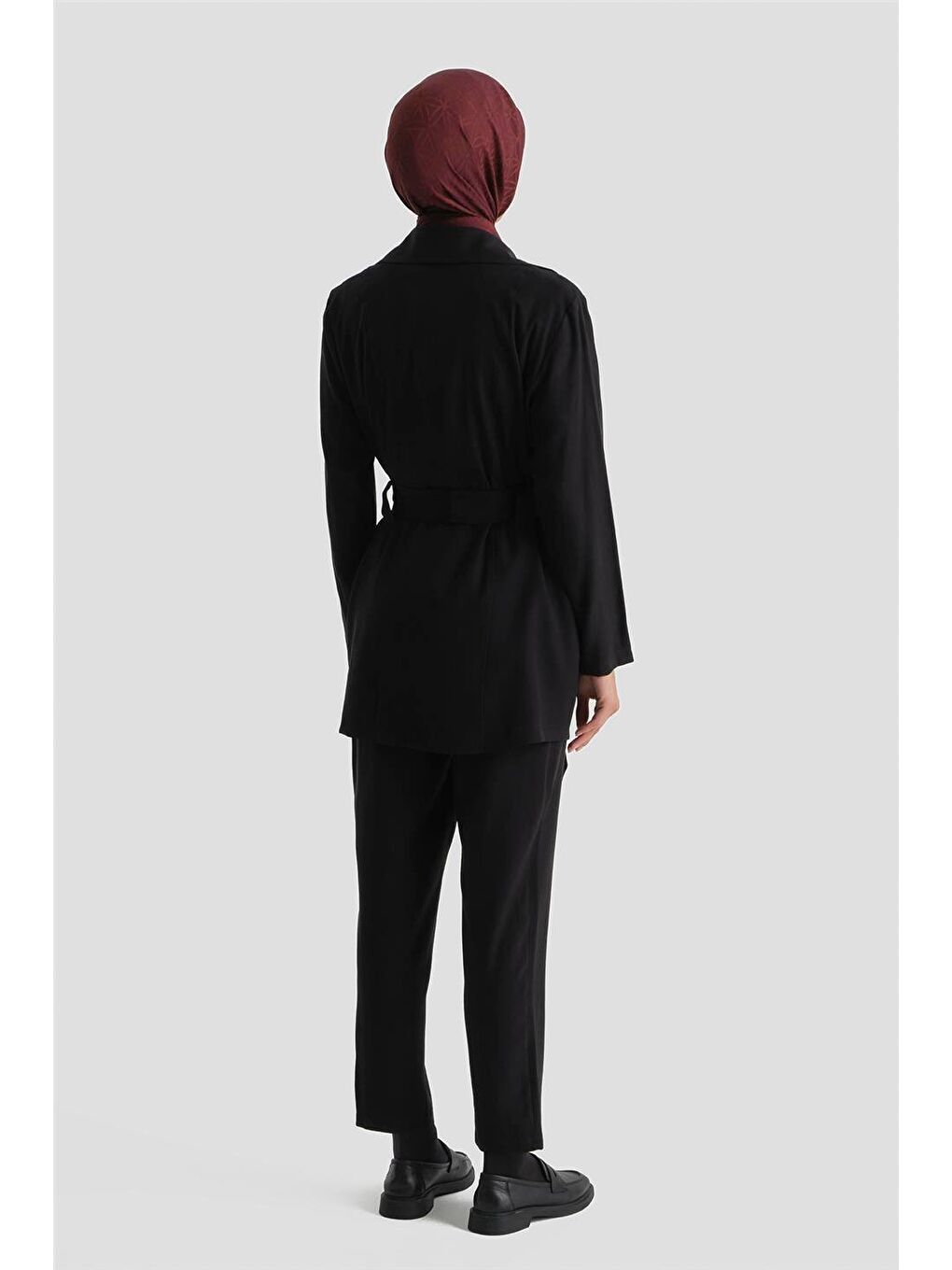 Kemer Detaylı Takım Siyah-5