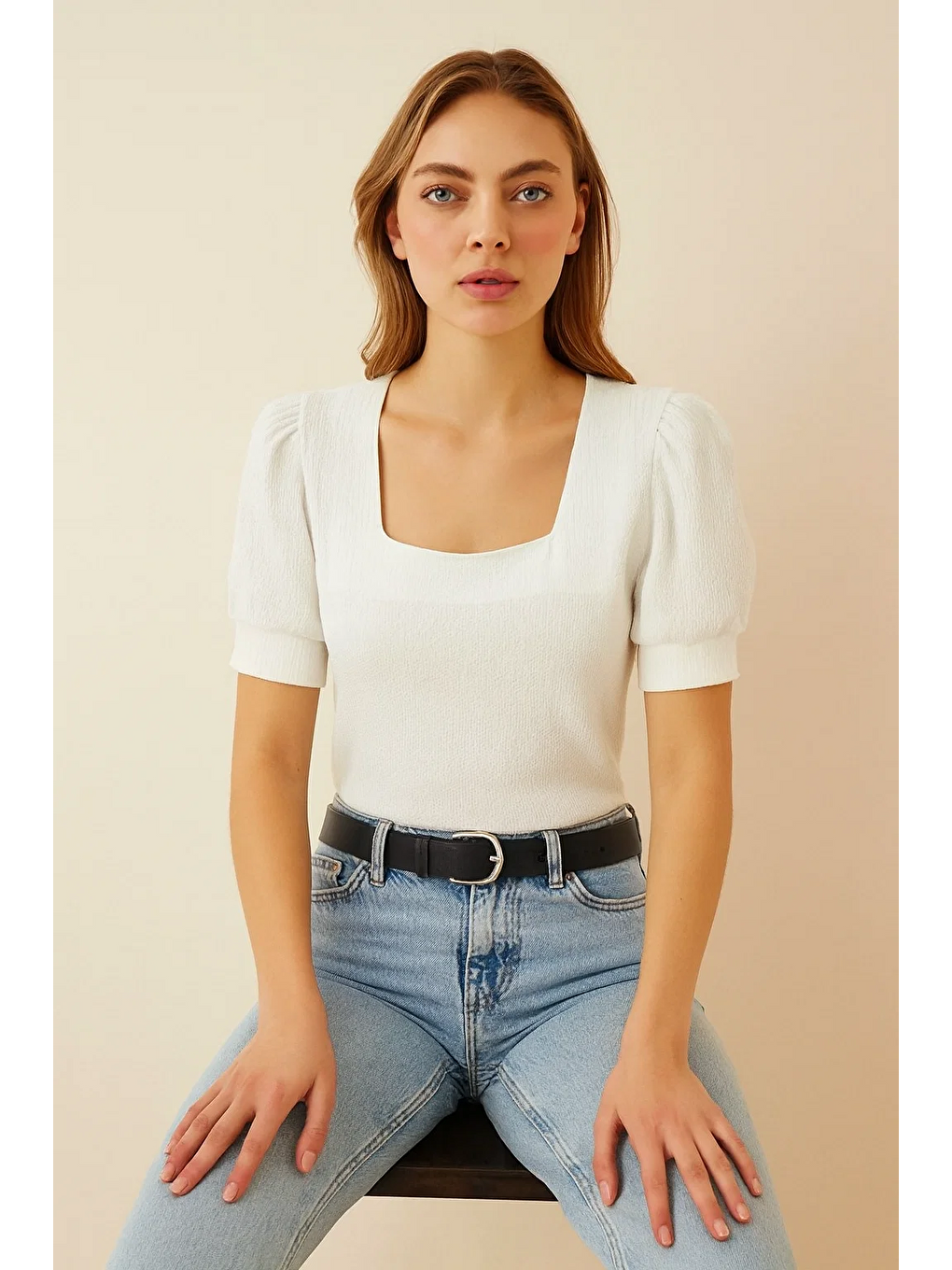 Kadın Örme Kısa Kolu Kare Yaka Basic Beyaz Bluz-2