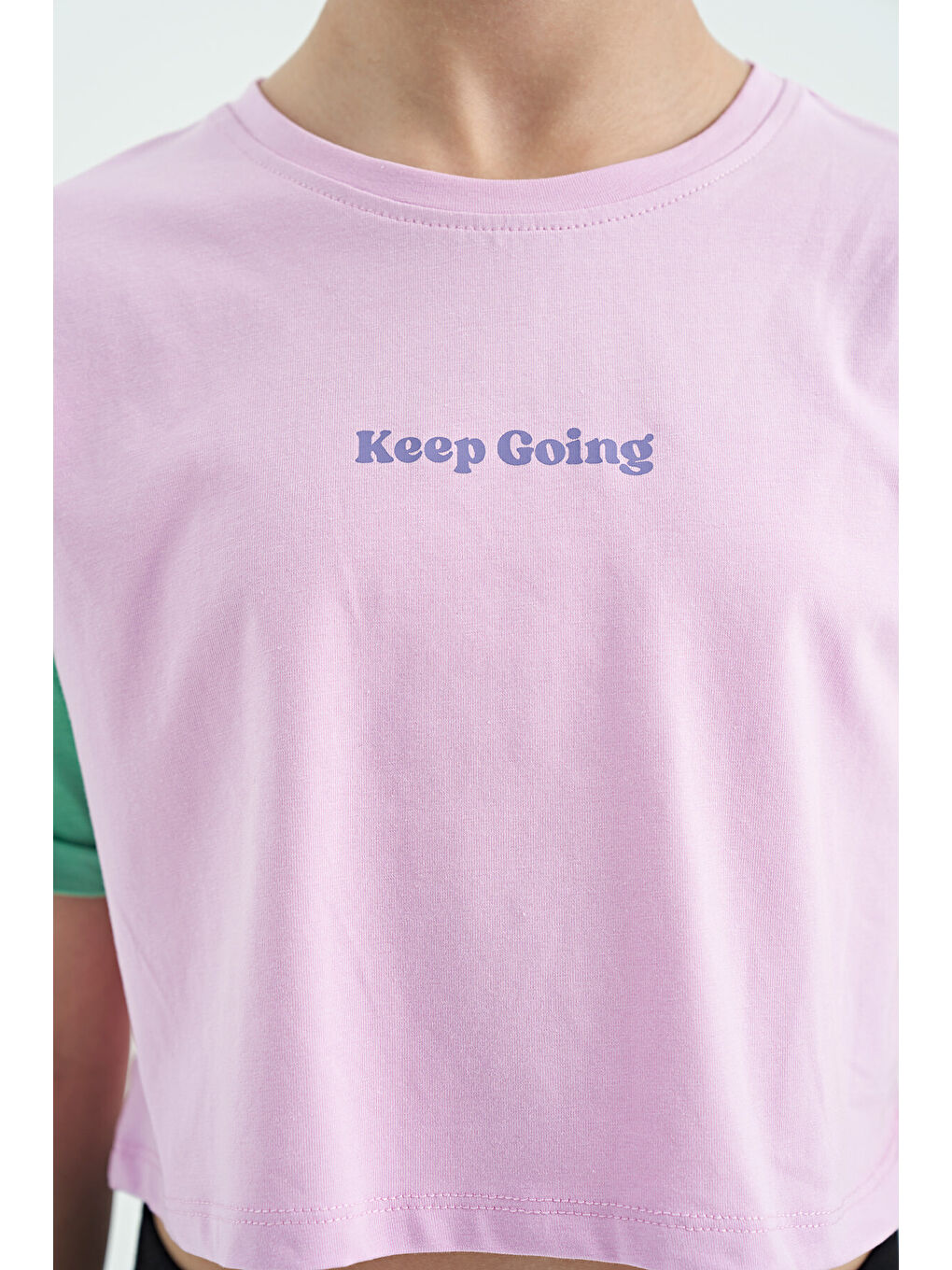 Pembe Yazı Baskılı O Yaka Düşük Omuzlu Oversize Kız Çocuk Tişört - 75130-8