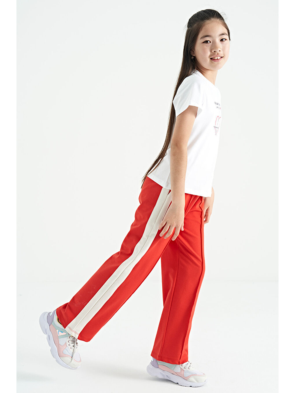 Beyaz O Yaka Baskı Detaylı Rahat Kalıp Kız Çocuk Tişört - 75129-2