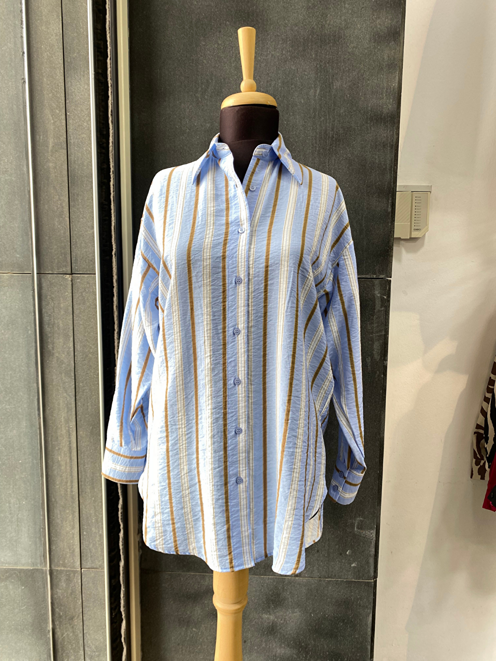 Mavi Oversize Çizgili Uzun Kadın Gömleği-3