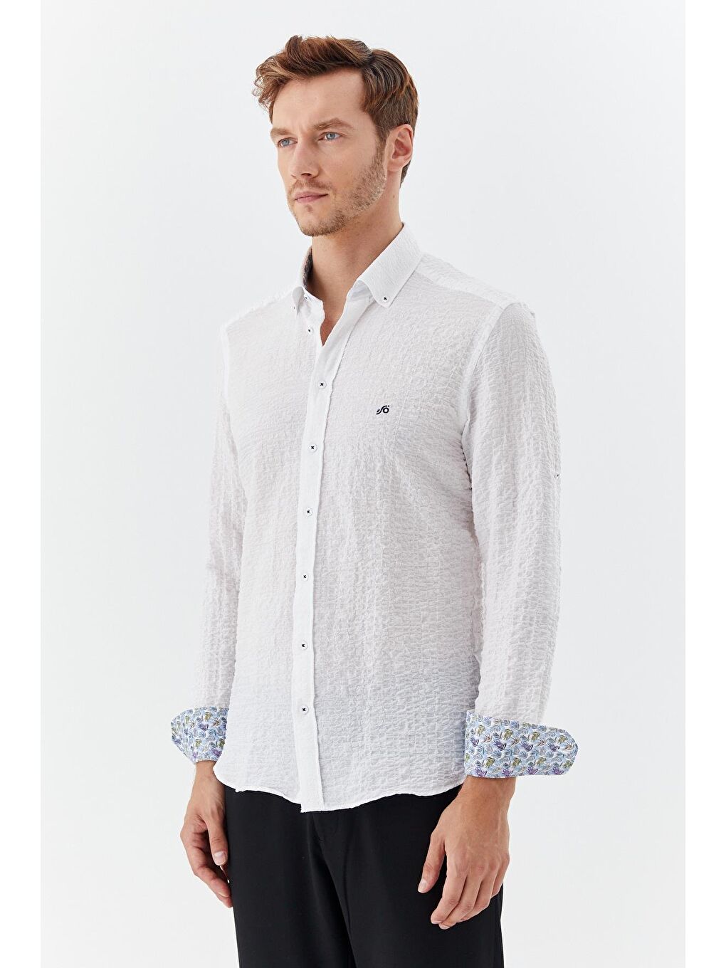 Erkek Beyaz Slim Fit Gömlek – Uzun Kollu, Düğmeli Yaka, Baskılı-2