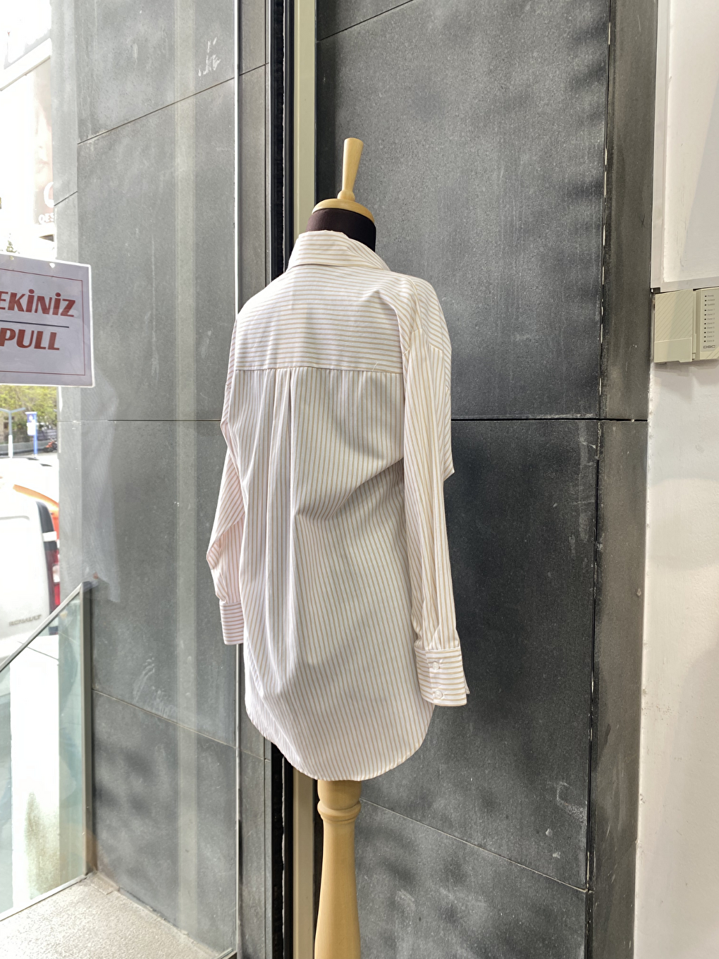 Bej Çizgili Oversize Kadın Gömlek-1