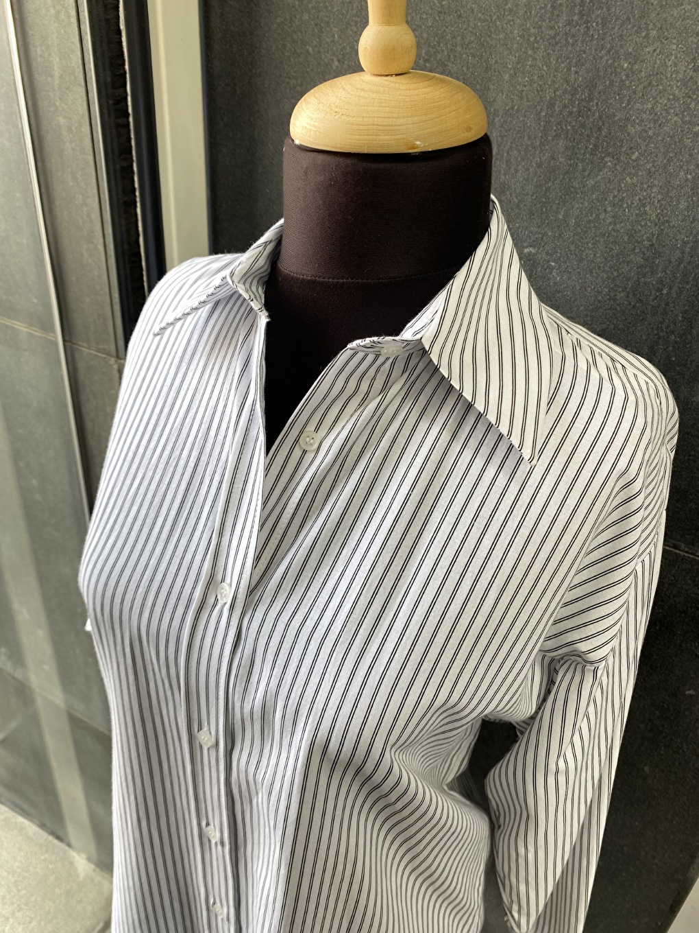 Siyah Çizgili Oversize Kadın Gömlek-5