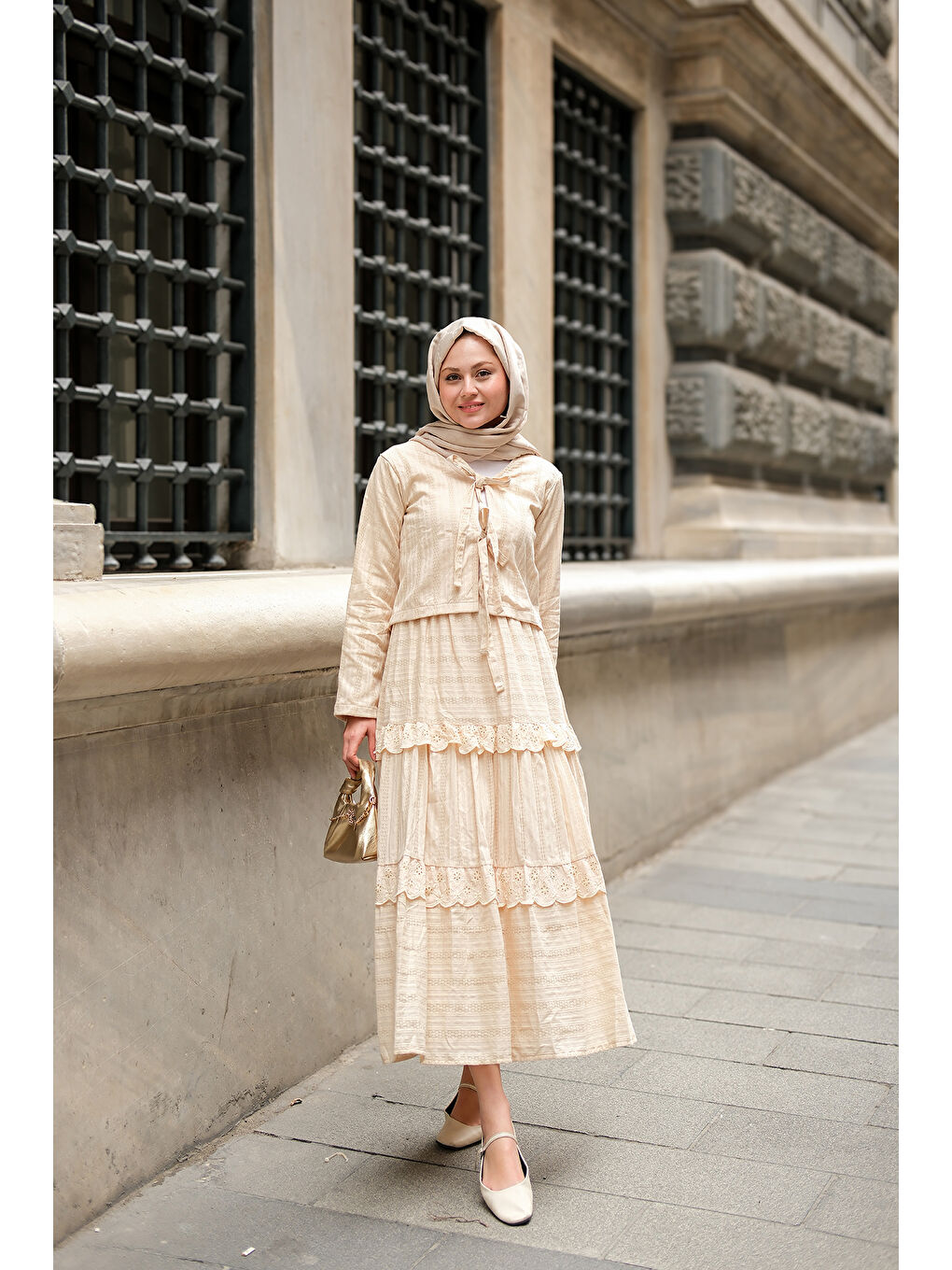 Ekru Kadın Önü Kurdale Detay Tesettür ikili Takım Krem-4