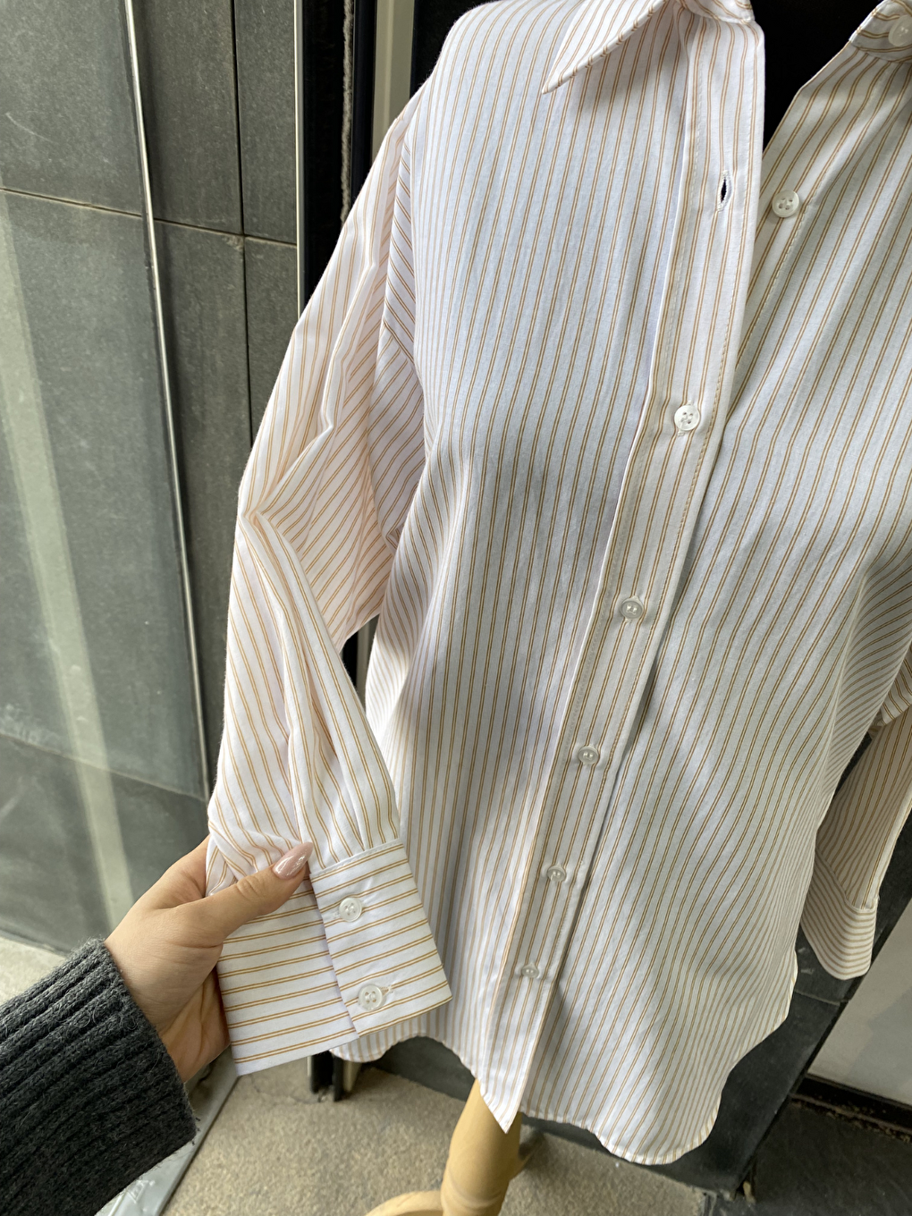 Bej Çizgili Oversize Kadın Gömlek-5