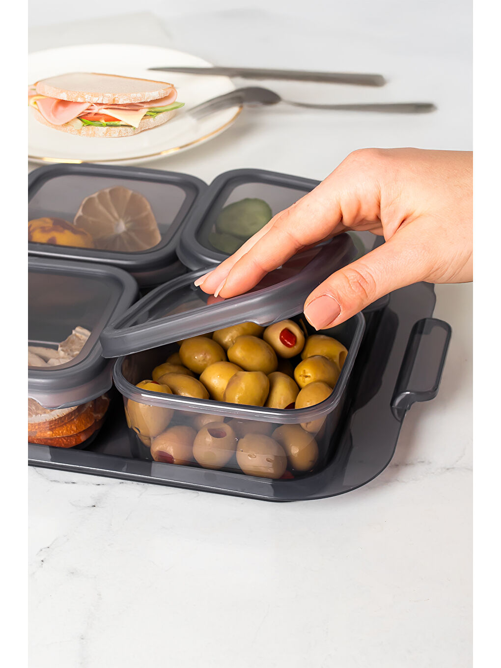 Gri 2043 Tepsili Kahvaltılık 6 Bölmeli Sızdırmaz Kapaklı Füme-1