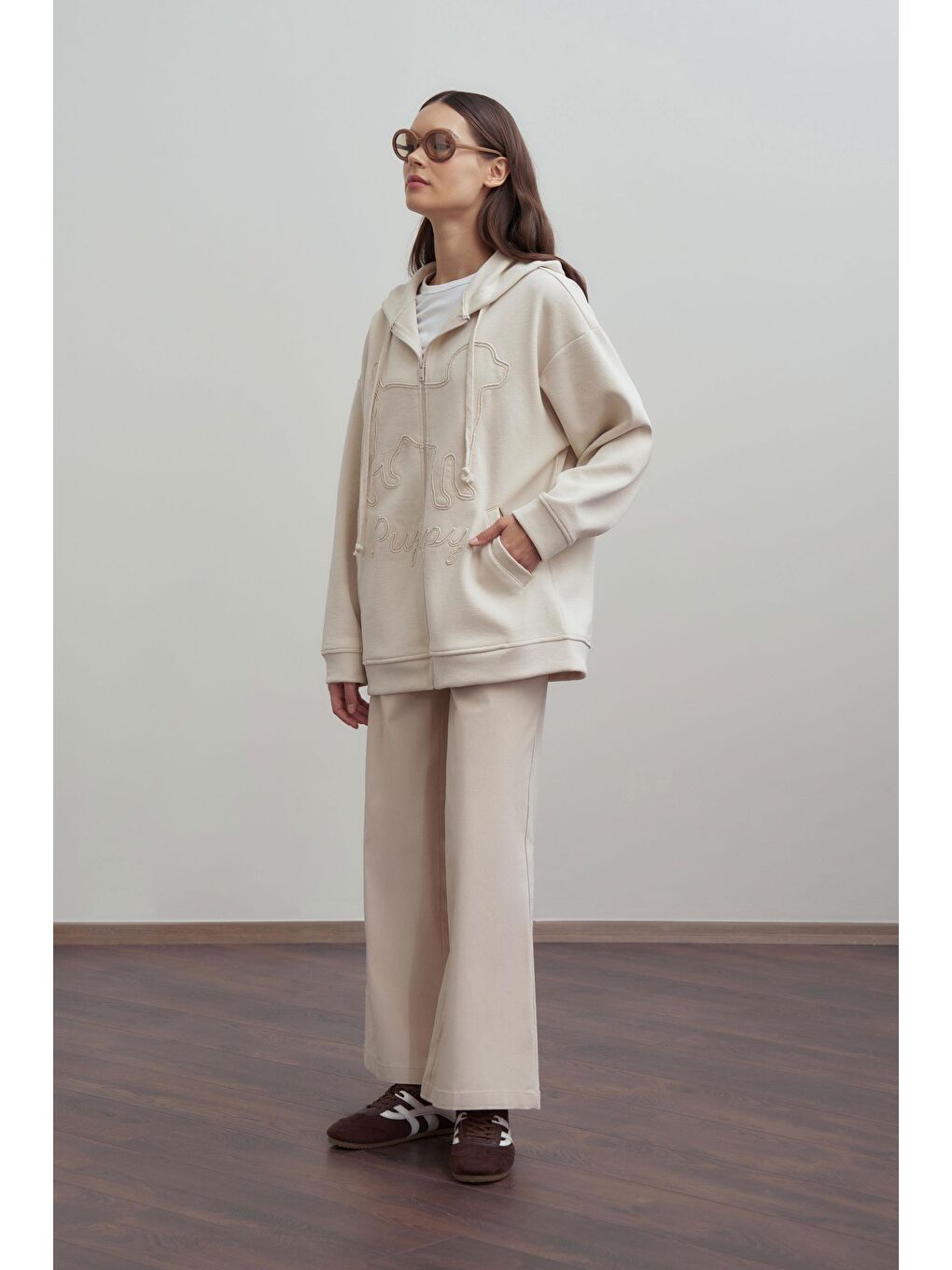 Bej Taş-Kanguru Cep Detaylı Sweatshirt-2