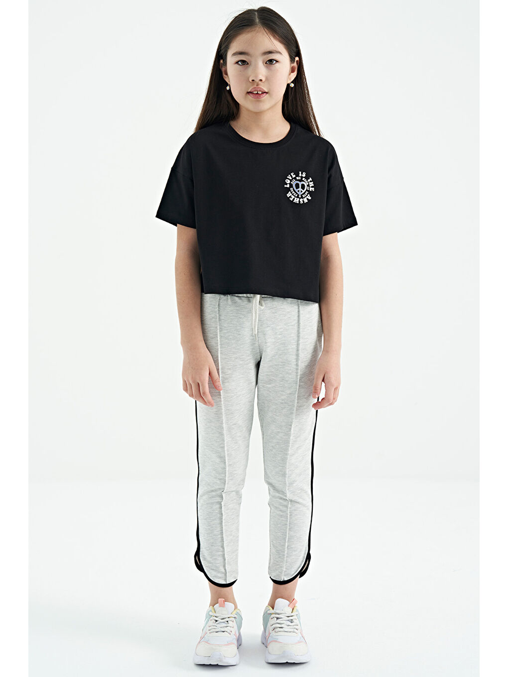 Siyah Ön Arka Baskılı O Yaka Düşük Omuz Oversize Kısa Kollu Kız Çocuk Tişört - 75126-2