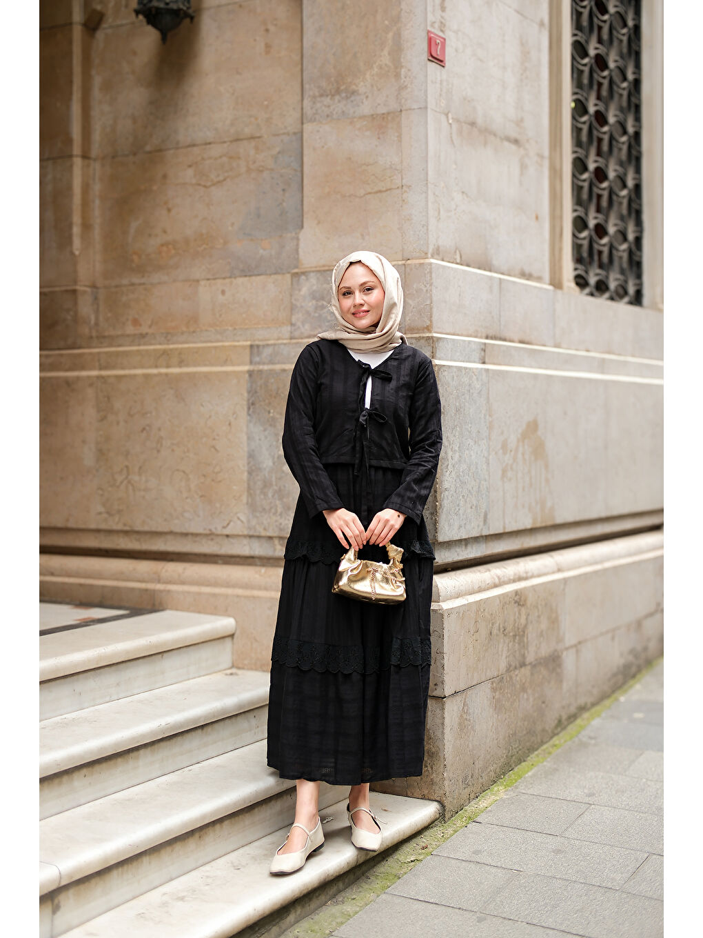 Kadın Önü Kurdale Detay Tesettür ikili Takım Siyah-3