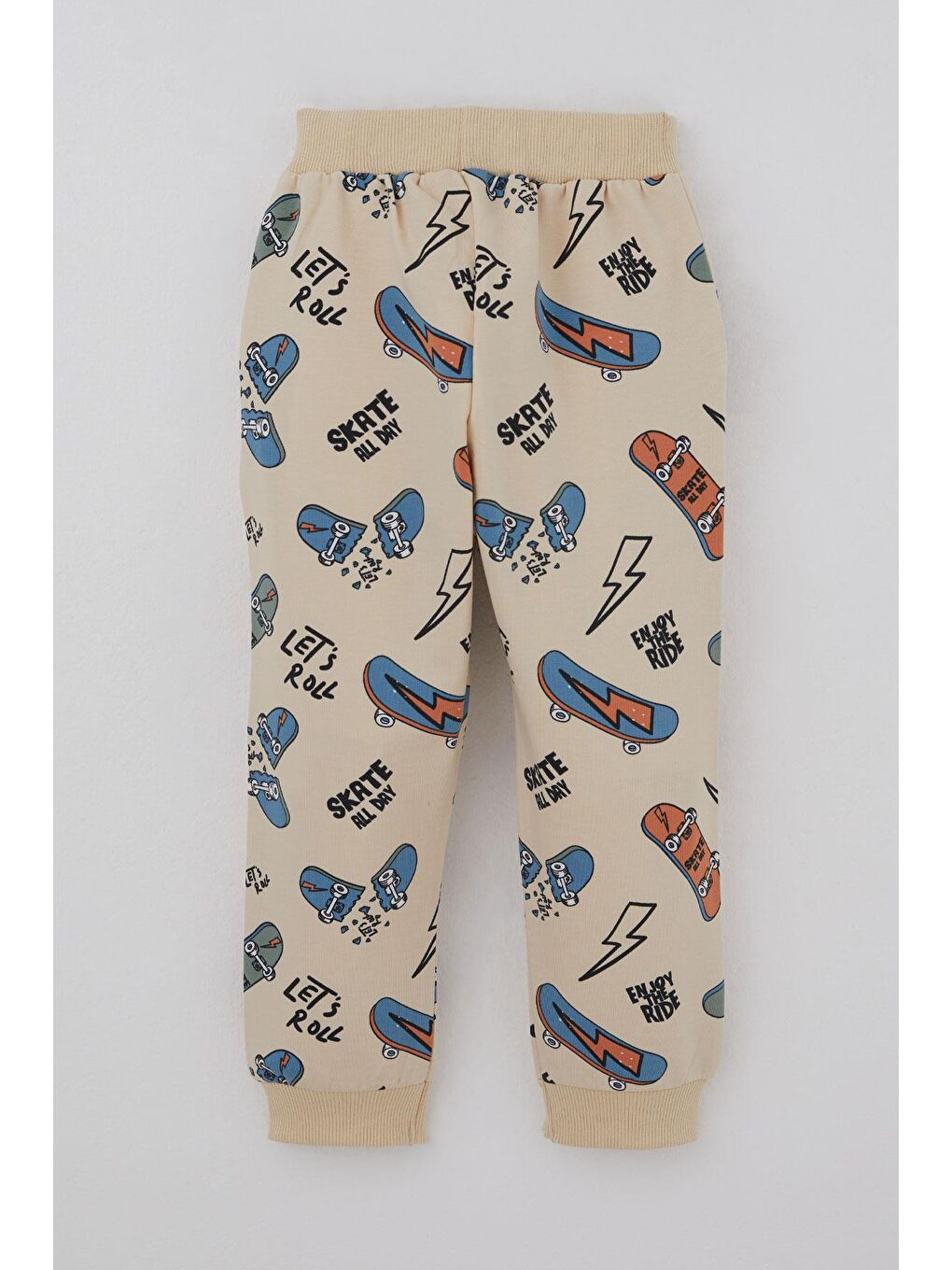 Ekru Erkek Çocuk Eşofman Altı Kaykay Zamanı Düğme Aksesuarlı Krem (2-6 Yaş)-1