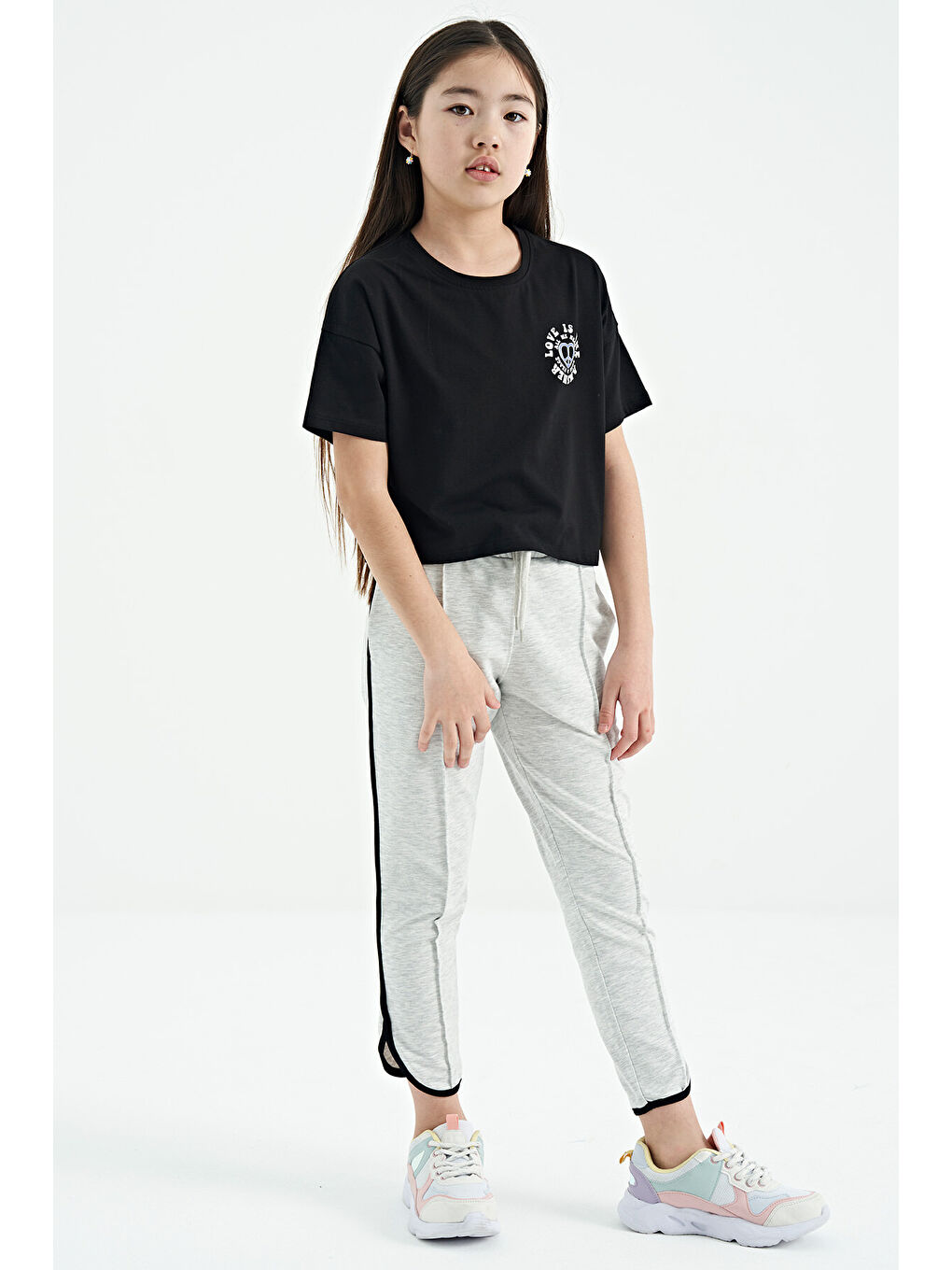 Siyah Ön Arka Baskılı O Yaka Düşük Omuz Oversize Kısa Kollu Kız Çocuk Tişört - 75126-6