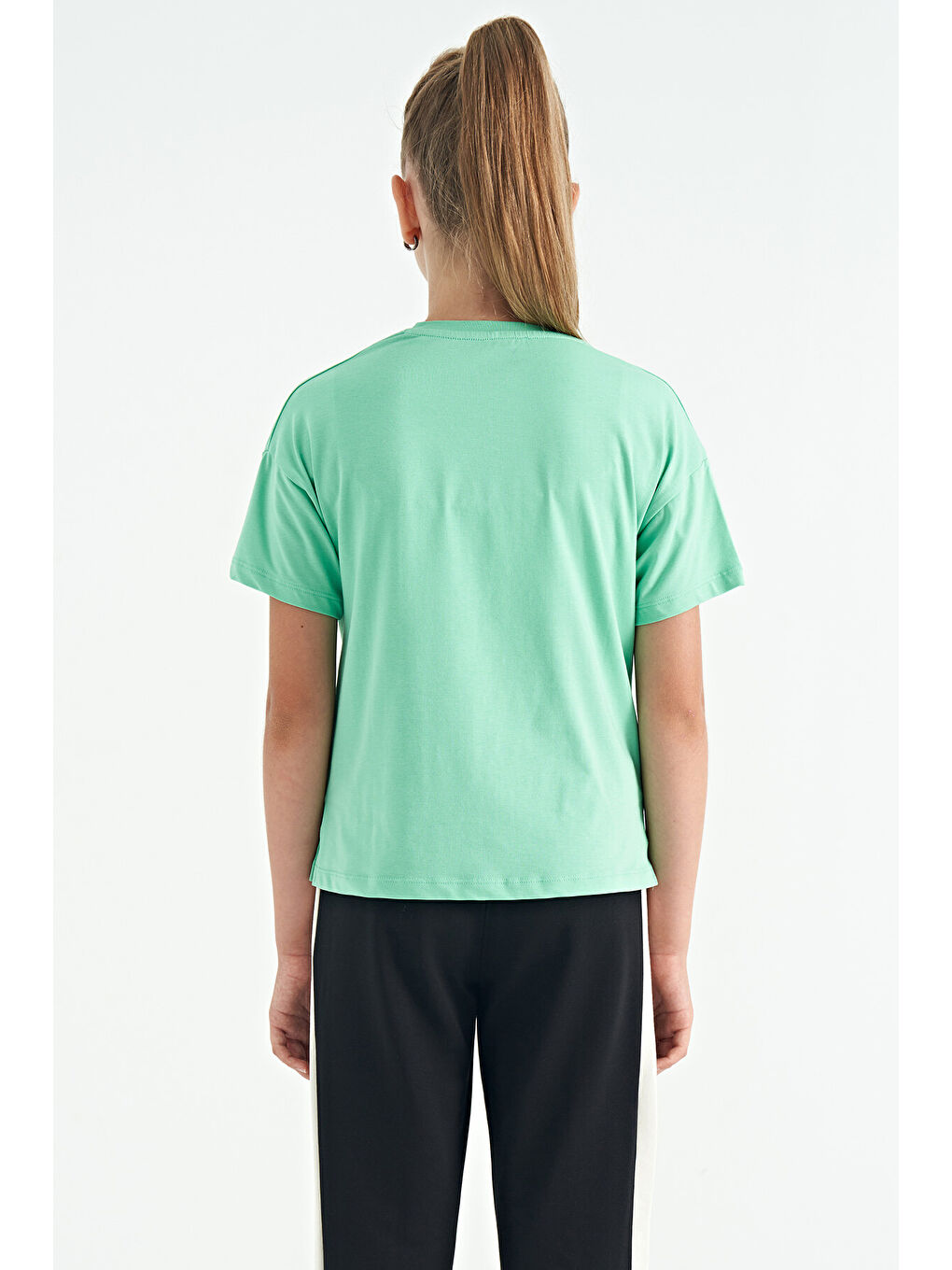 Turkuaz Su Yeşili O Yaka Yazı Baskılı Düşük Omuz Oversize Kız Çocuk Tişört - 75115-8