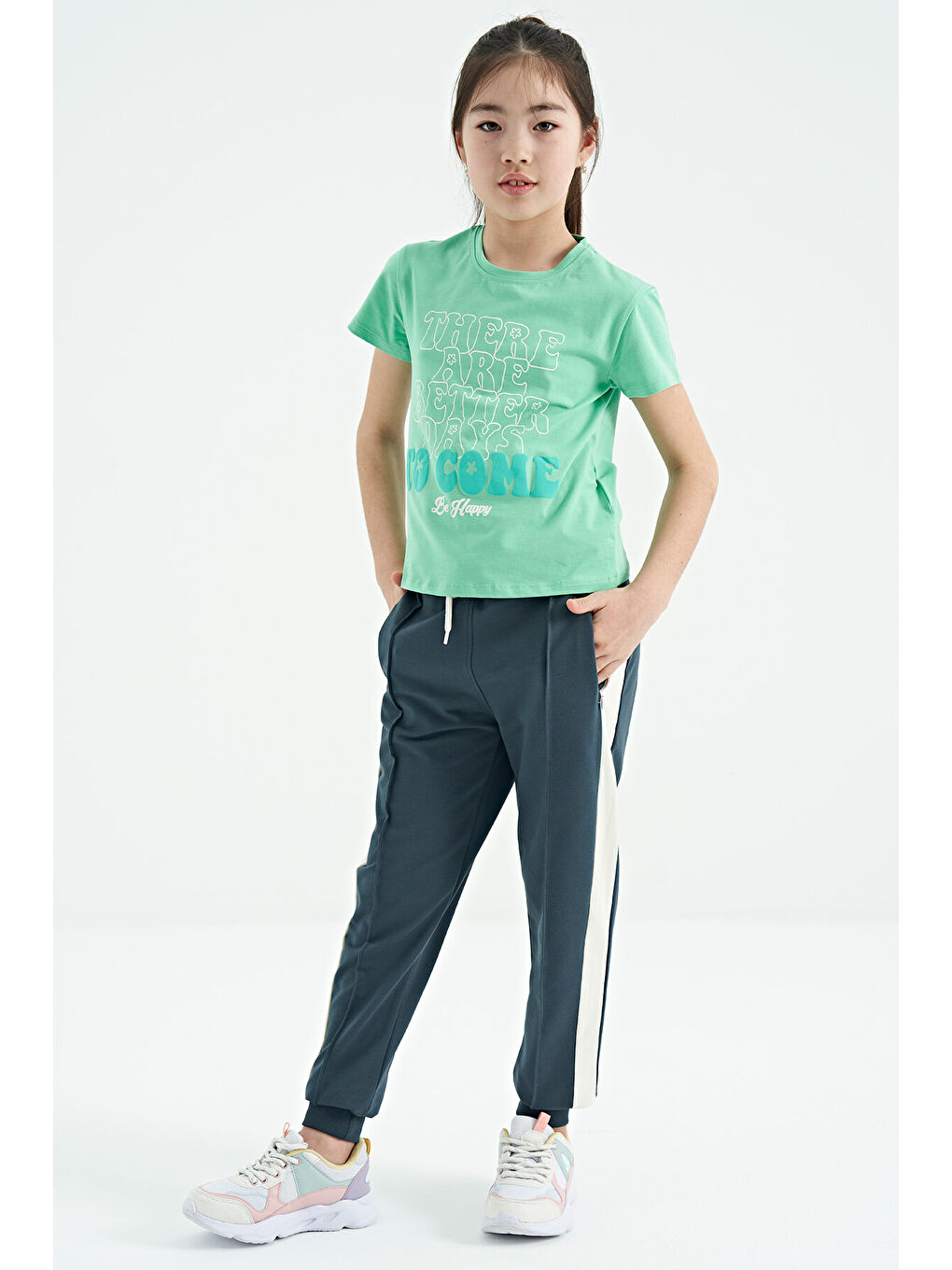 Turkuaz Su Yeşili O Yaka Yazı Baskılı Rahat Form Kısa Kollu Cropped Kız Çocuk Tişört - 75118-2