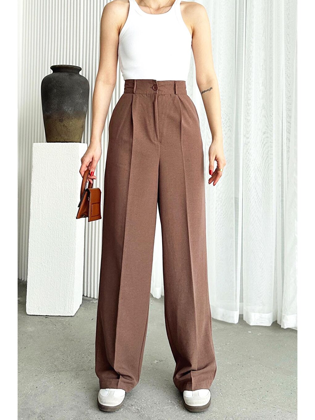 Bej Çift Cepli Pileli Keten Palazzo Pantolon-1