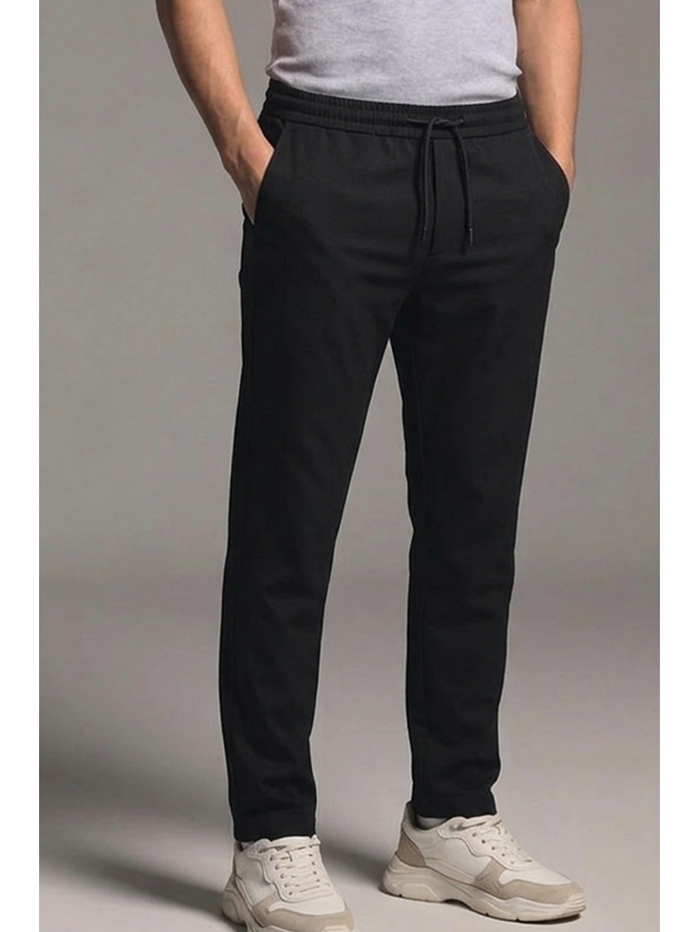 Erkek Klasik Comfort Siyah Lastikli Pantolon-4