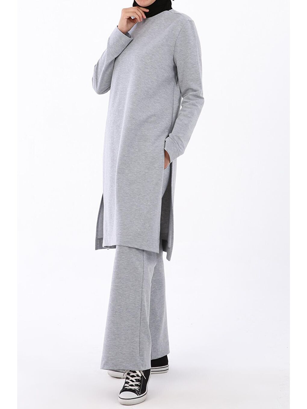 Gri Melanj Yanları Yırtmaçlı Pantolonlu Cepli Takım-2