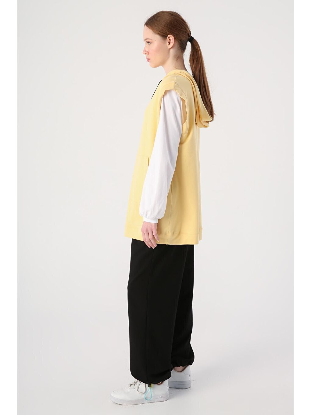 Açık Sarı Kapüşonlu Kanguru Cepli Sweat Süveter-2