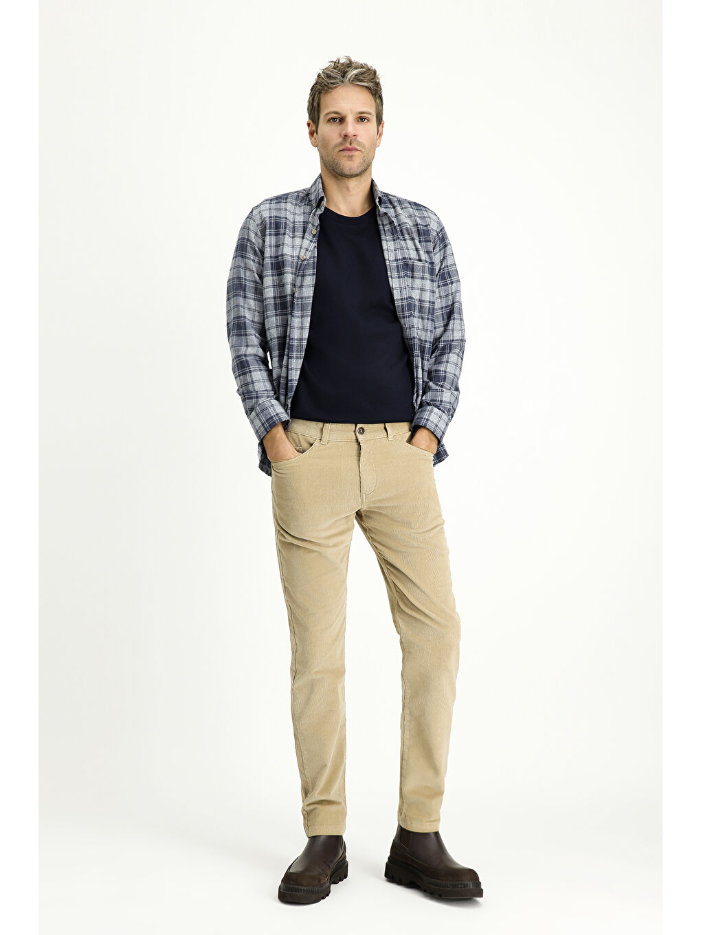 Bej Slim Fit Dar Kesim Elastanlı Kadife Pantolon-2