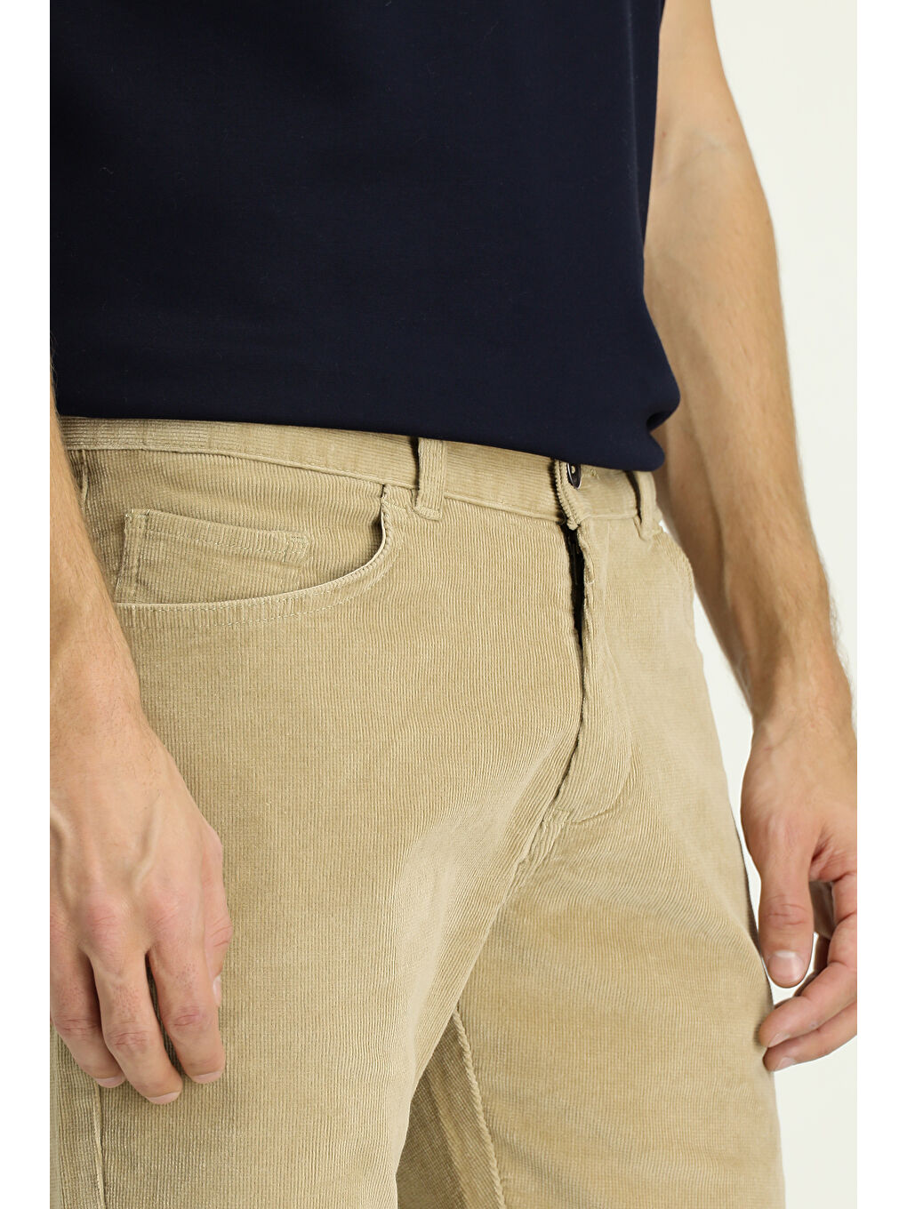 Bej Slim Fit Dar Kesim Elastanlı Kadife Pantolon-3