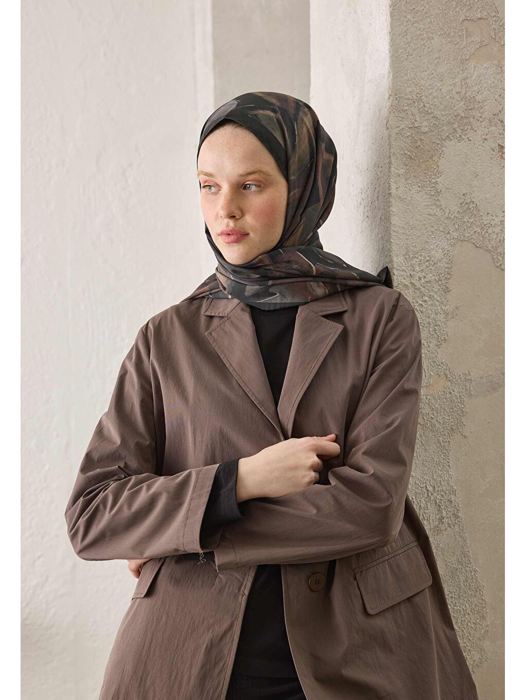 Bej Dark Garden Desen Şal Vizon-1