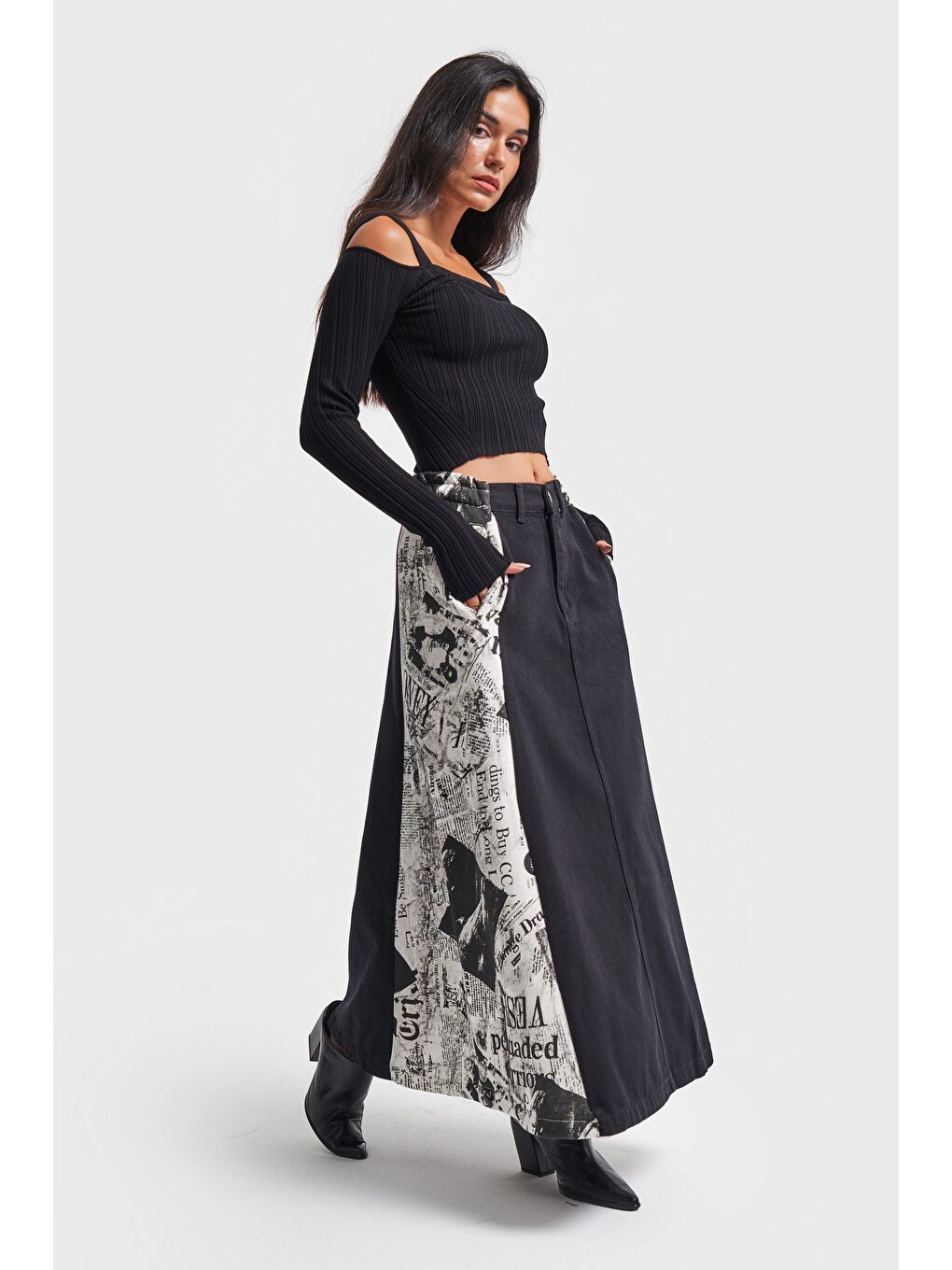 Kadın Siyah Renk Parçalı Kumaş A Kesim Tasarım Etek-4