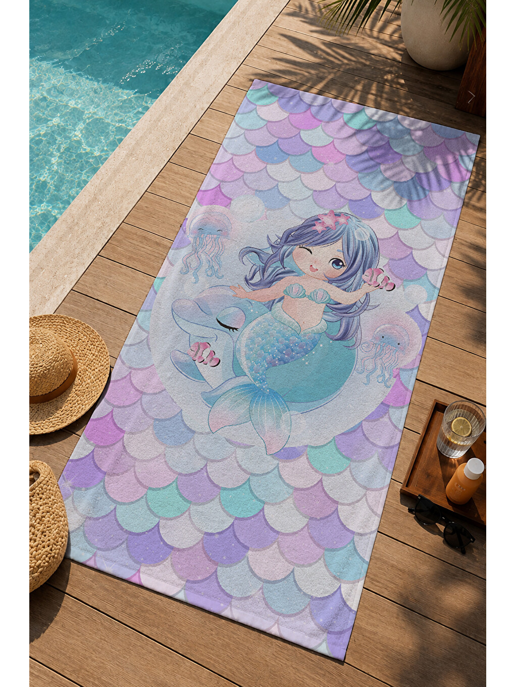 Mavi Pastel Denizkızı Pulları Ve Kız Figürlü 70x150 Cm Dijital Baskılı Plaj Ve Banyo Havlusu-2