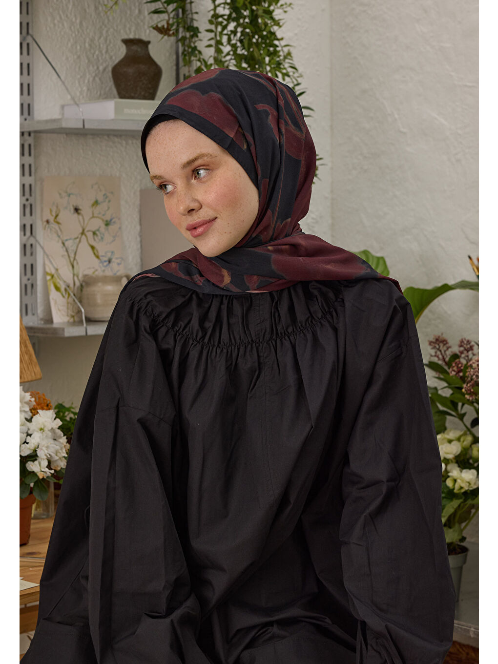 Dark Flower Desen Şal Bordo-1