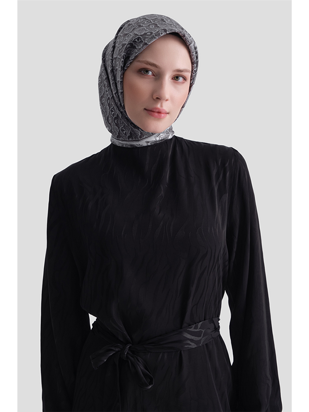 Jakarlı Elbise Siyah-3