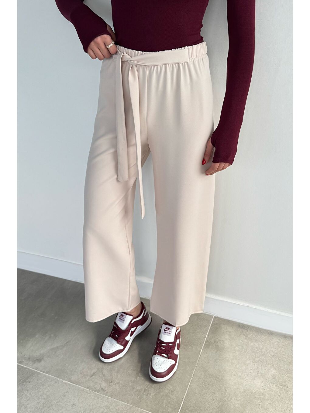 Bej Kadın Bel Bağlamalı Bol Paça Pantolon-1