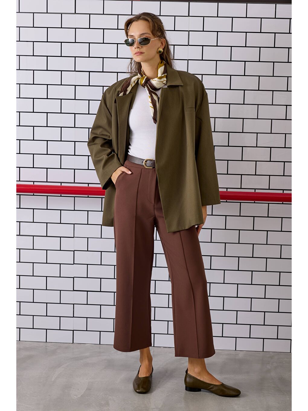 Kahverengi Nervürlü Midi Pantolon Acı Kahve