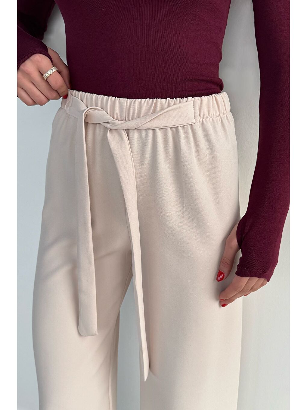 Bej Kadın Bel Bağlamalı Bol Paça Pantolon-3