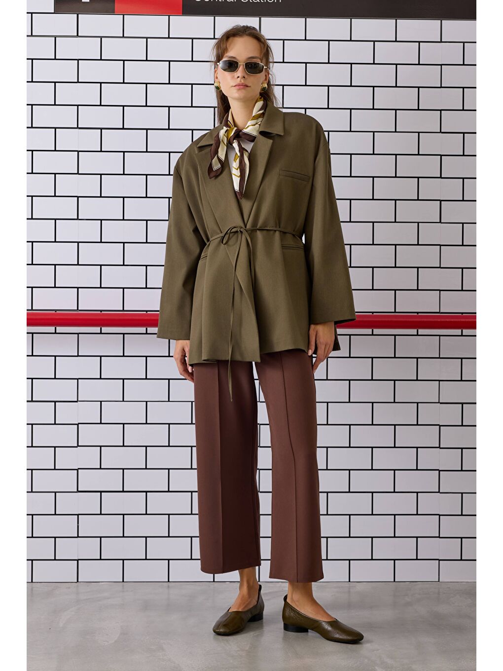 Kahverengi Nervürlü Midi Pantolon Acı Kahve-3