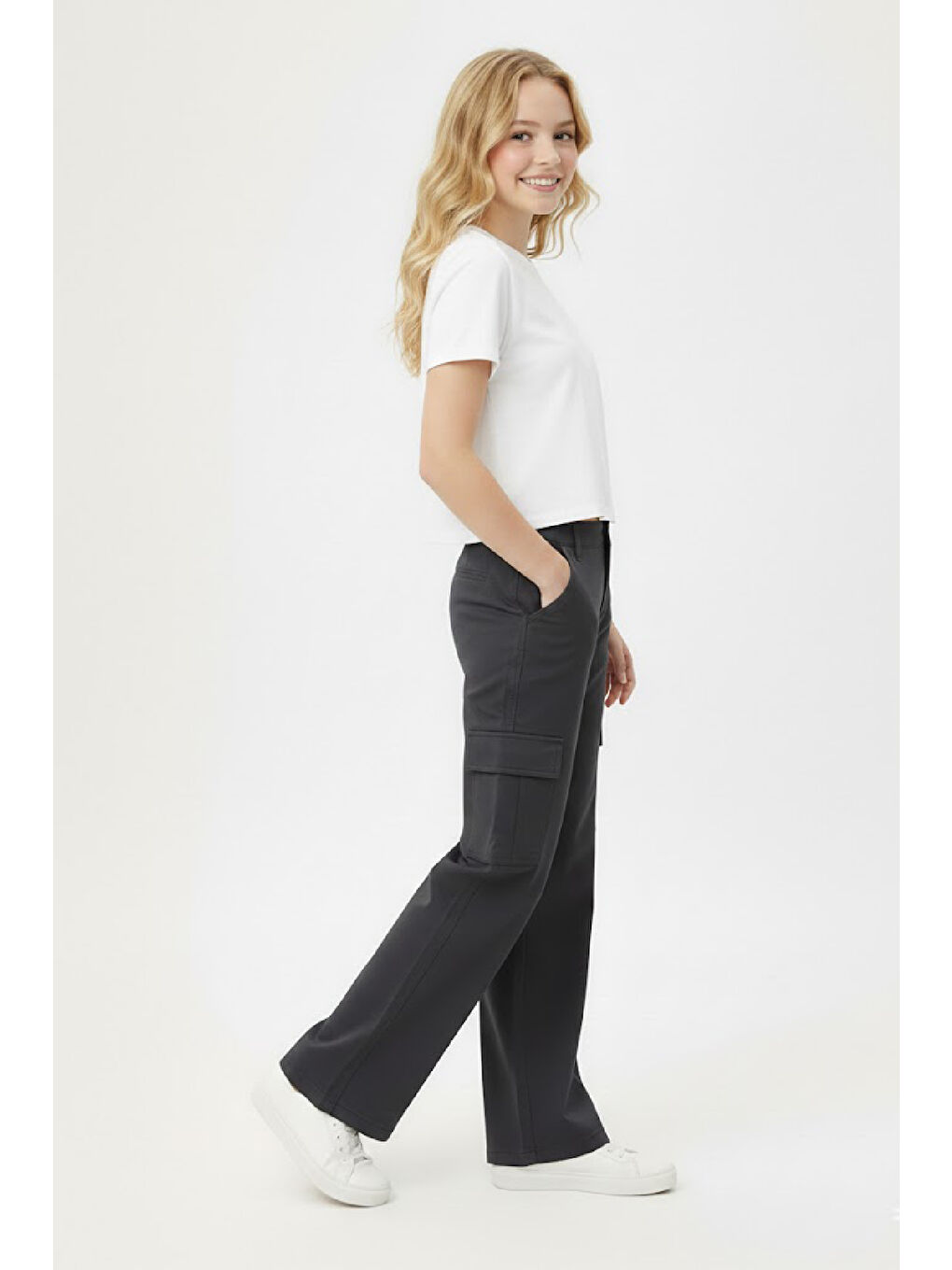 Siyah Kız Çocuk Yüksek Bel-Kargo Cepli-Geniş Paçalı Pantolon 12-16 Yaş 12523-3