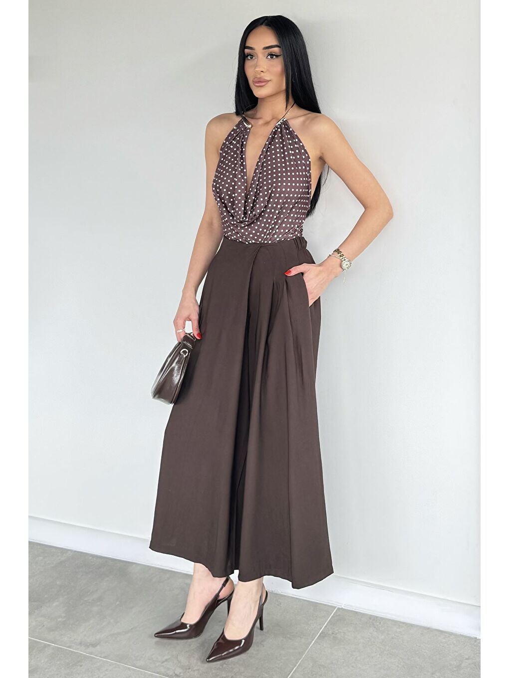 Kahverengi Kadın Pileli Bol Paça Pantolon-1