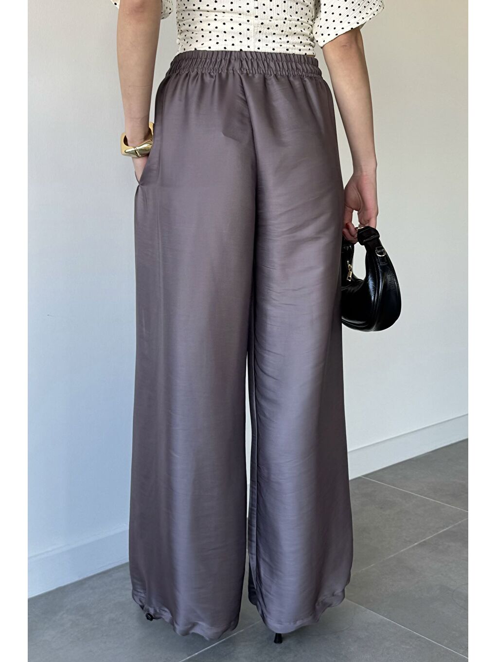 Bej Kadın Bel Ve Paça Lastikli Bol Paça Pantolon-3