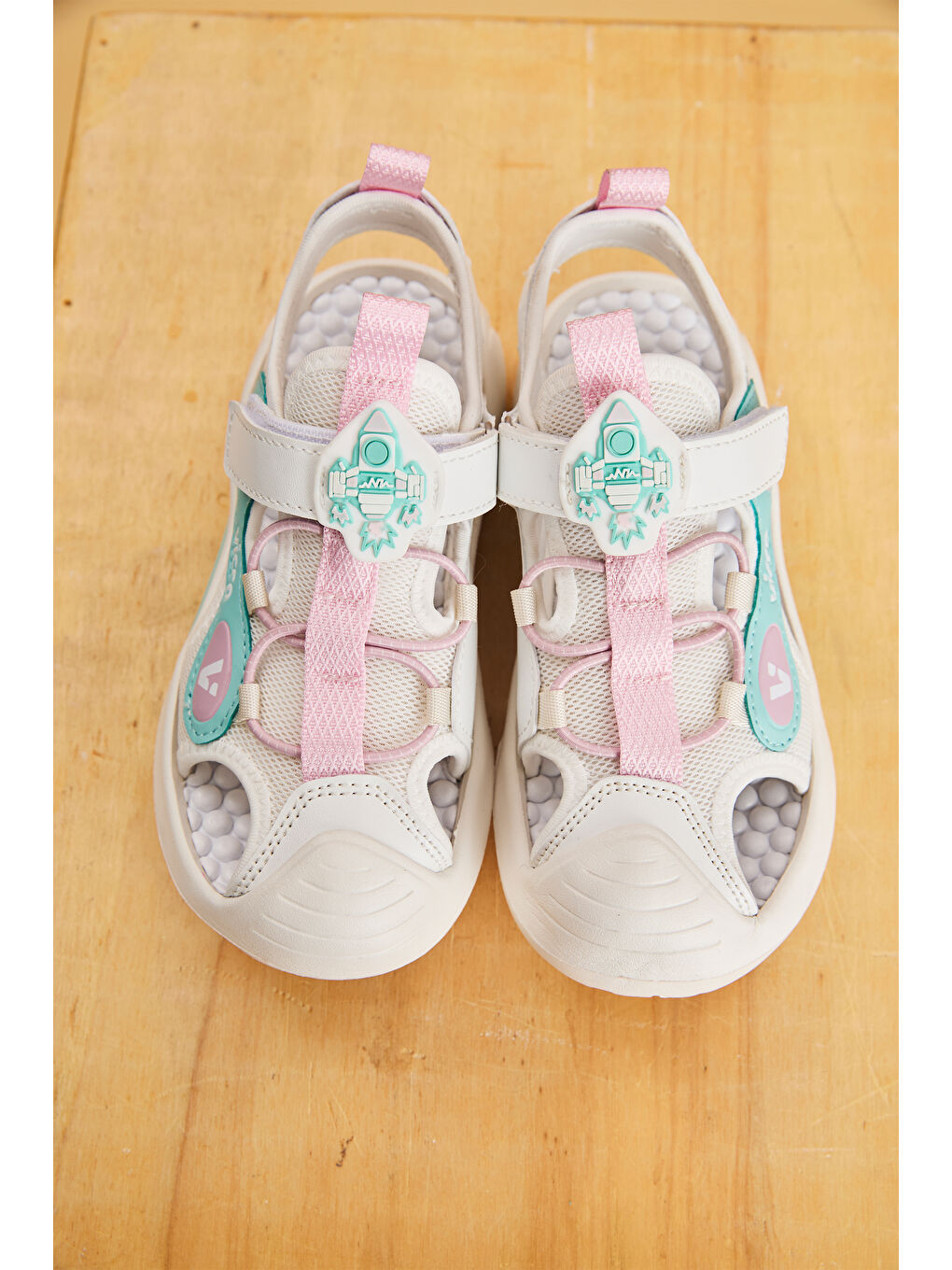 Rocket Işıklı Kız Okul Öncesi Beyaz Sandalet-2