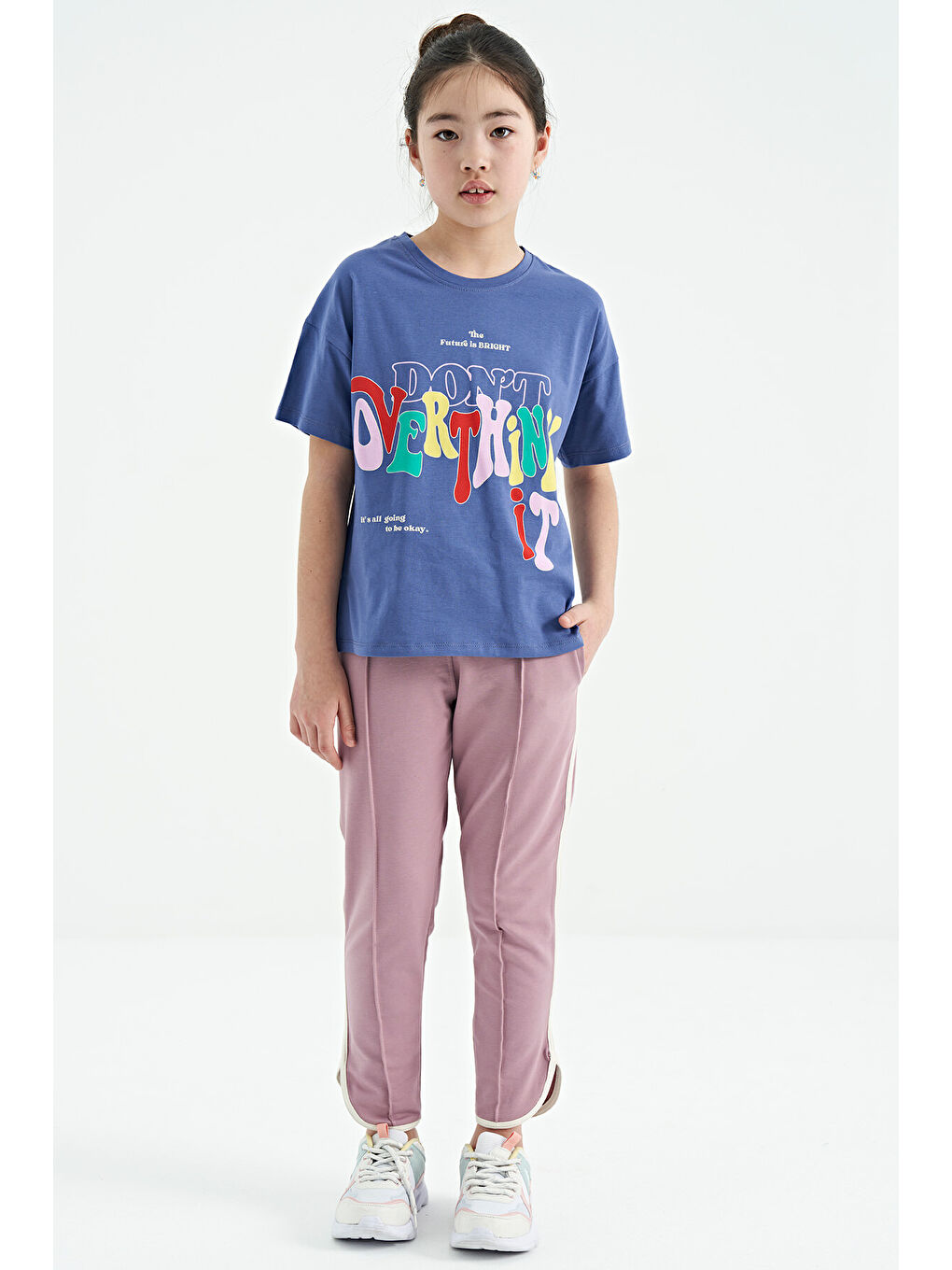 Mor Açık Eflatun Renki Yazı Baskılı O Yaka Oversize Kısa Kollu Kız Çocuk Tişört - 75112-6