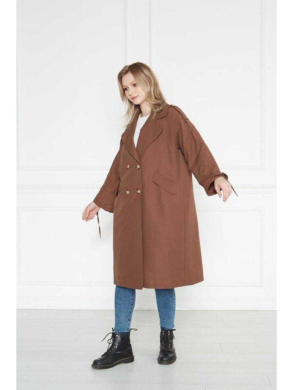 Kahverengi Kadın Astarsız Kolu Büzgülü Owersize Gabardin Trençkot-4