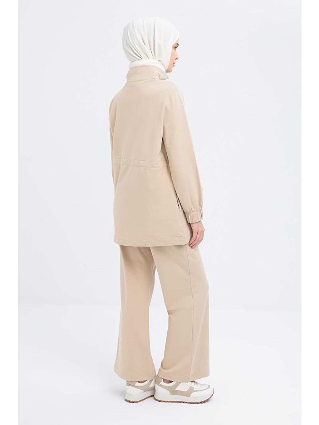 Bej-Belden Büzgülü Fermuarlı Eşofman Takımı-3