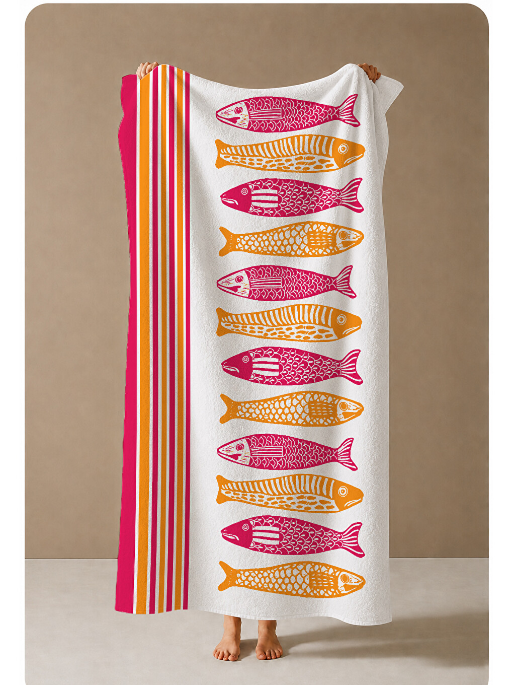 Milbay Grup Beyaz Pembe Turuncu Çizgili Balık Desenli 70x150 Cm Dijital Plaj Ve Banyo Havlusu-37241-3