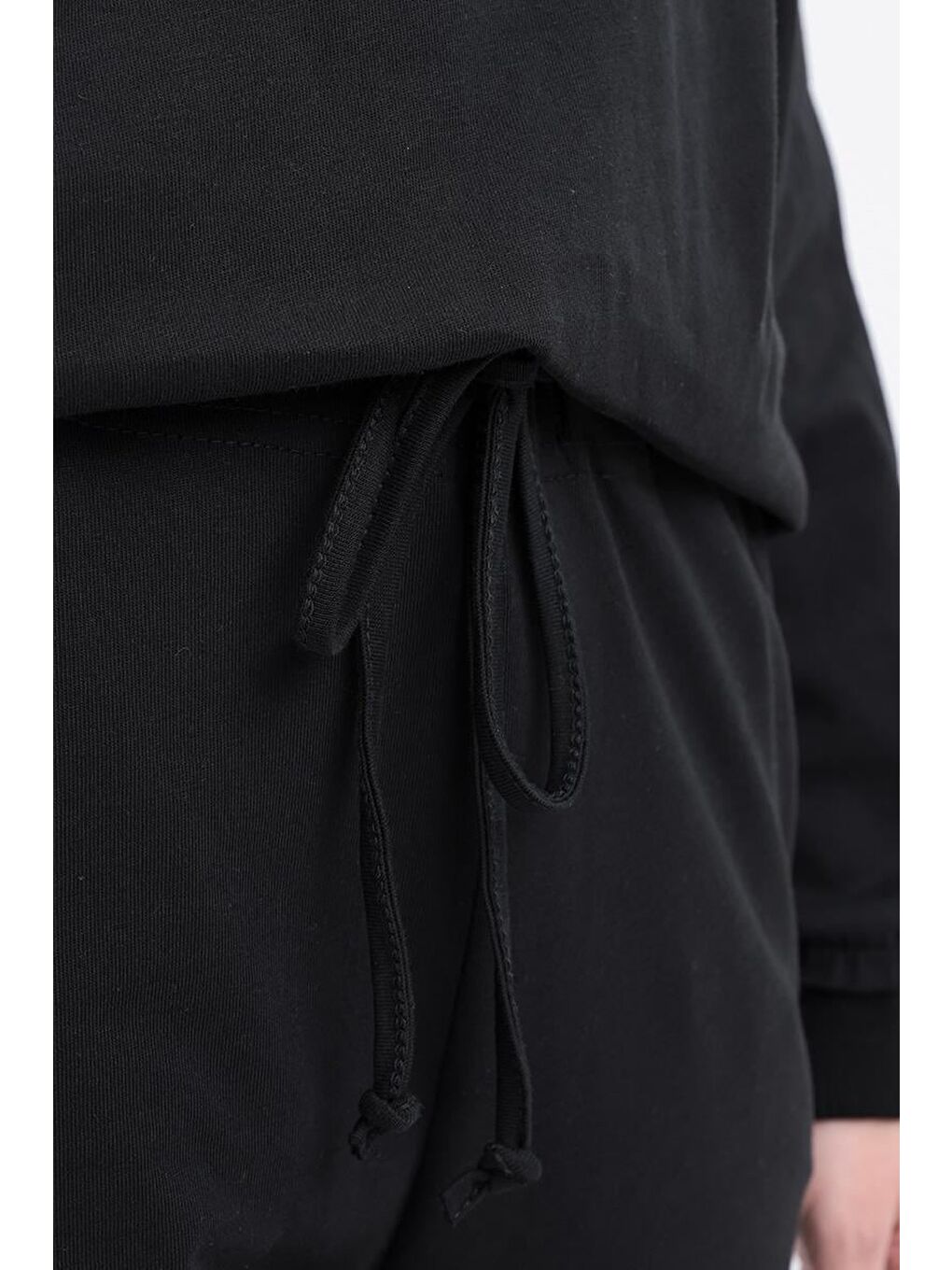 Siyah-Pis Dikişli Eşofman Takımı-5