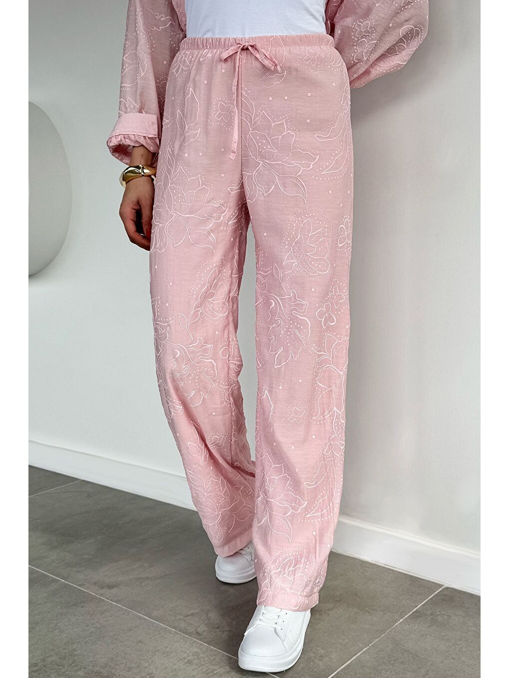 Pembe Kadın Bel Lastikli Kabartma Desenli Pantolon-1