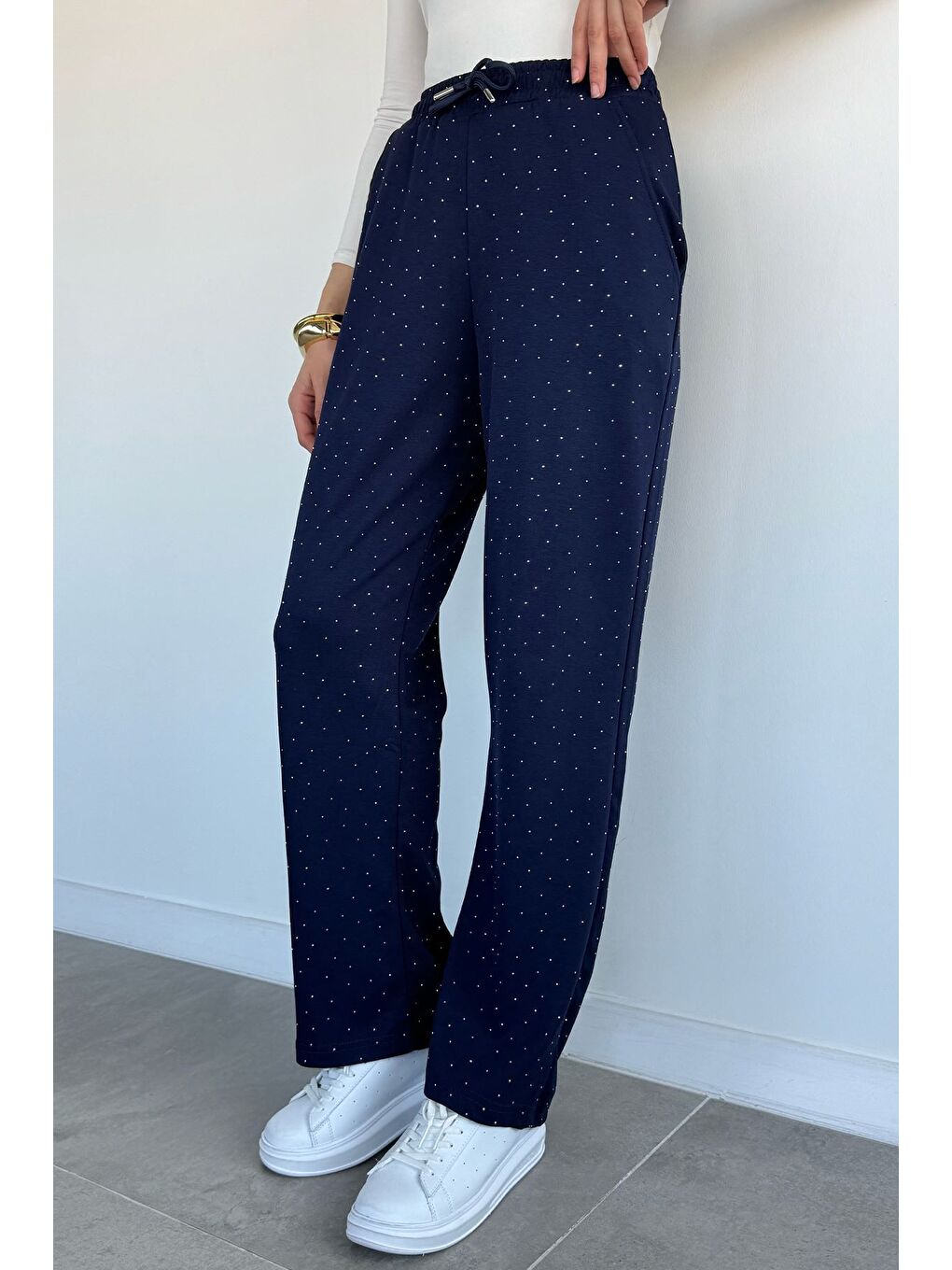 Lacivert Kadın Bel Lastikli Taş İşlemeli Pantolon-1