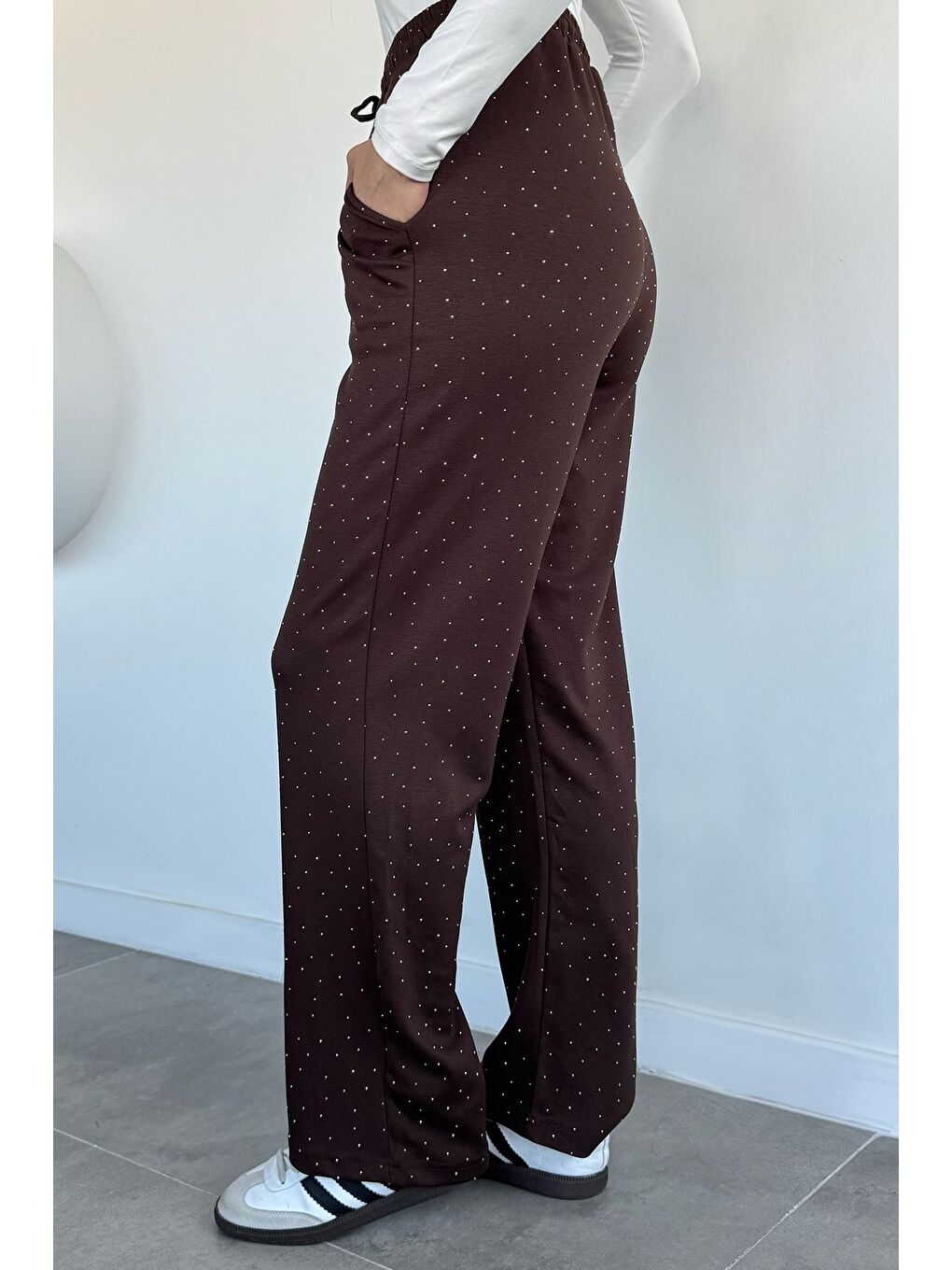 Kahverengi Kadın Bel Lastikli Taş İşlemeli Pantolon-3